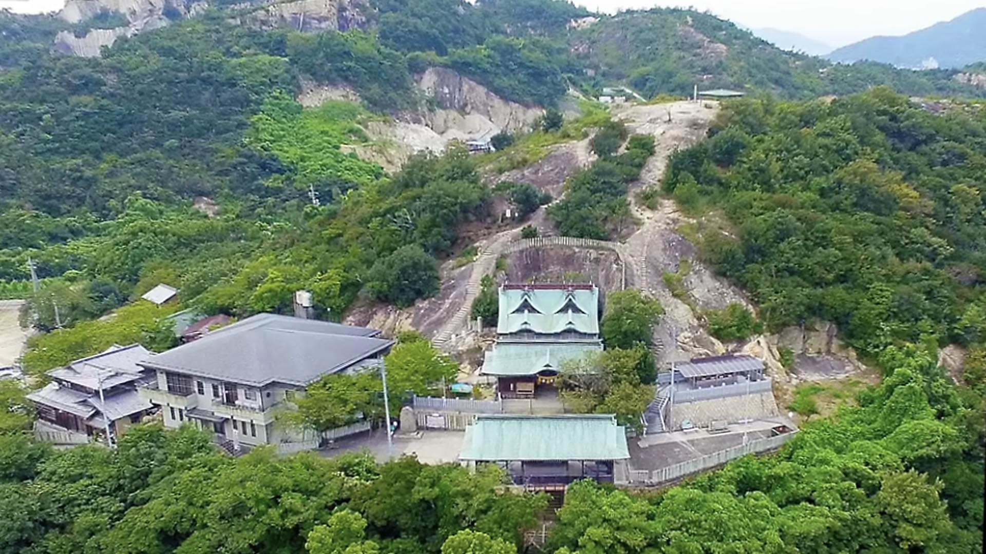 石の宝殿生石神社