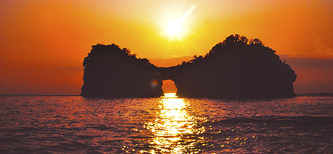 南紀白浜円月島