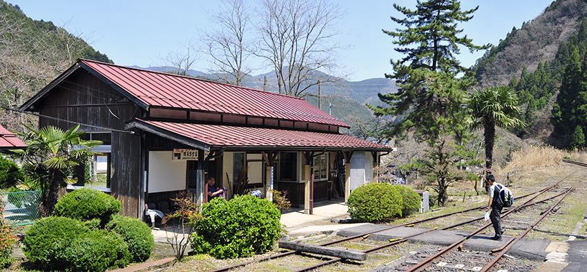 近代化産業遺産除雪車転車台＠岡山美作河井駅