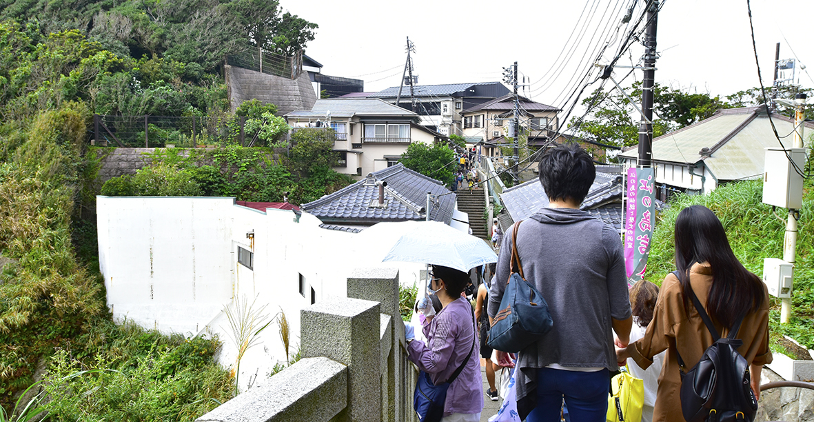 江の島岩屋にある稚児ヶ淵