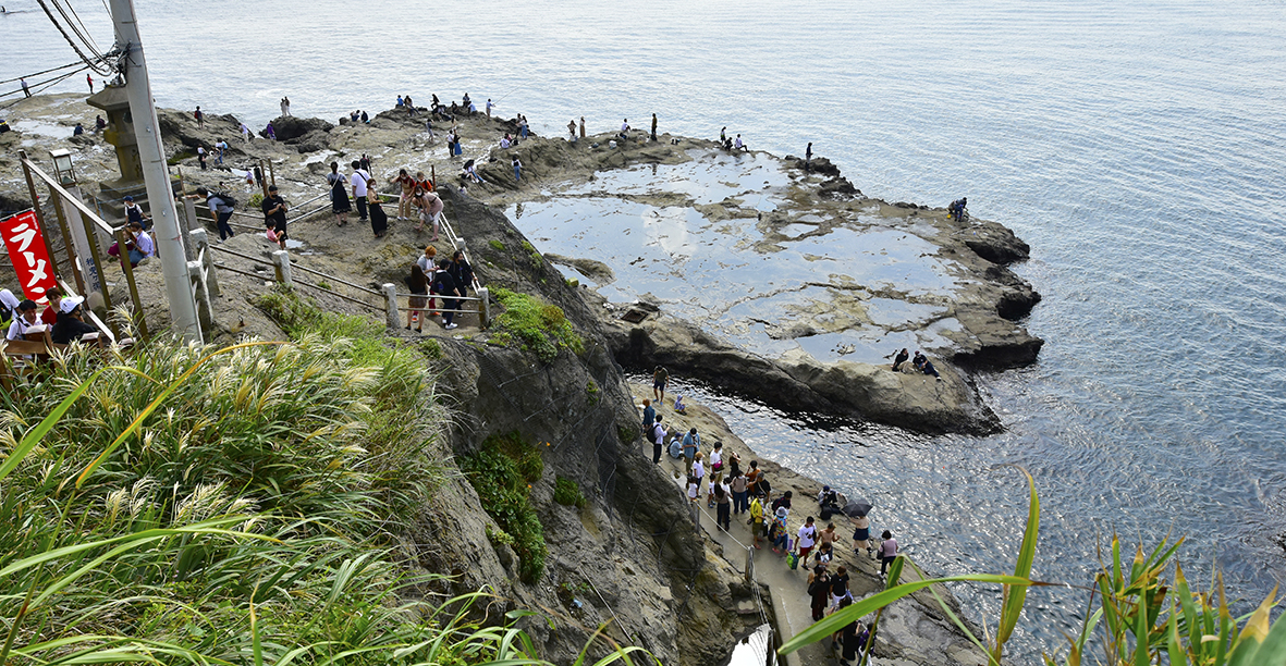 江の島岩屋にある稚児ヶ淵