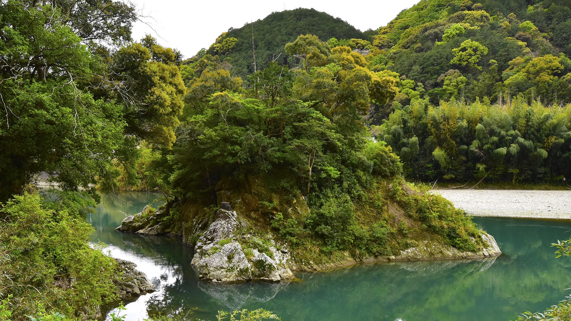 川中島に神が宿る＠和歌山県古座川河内島