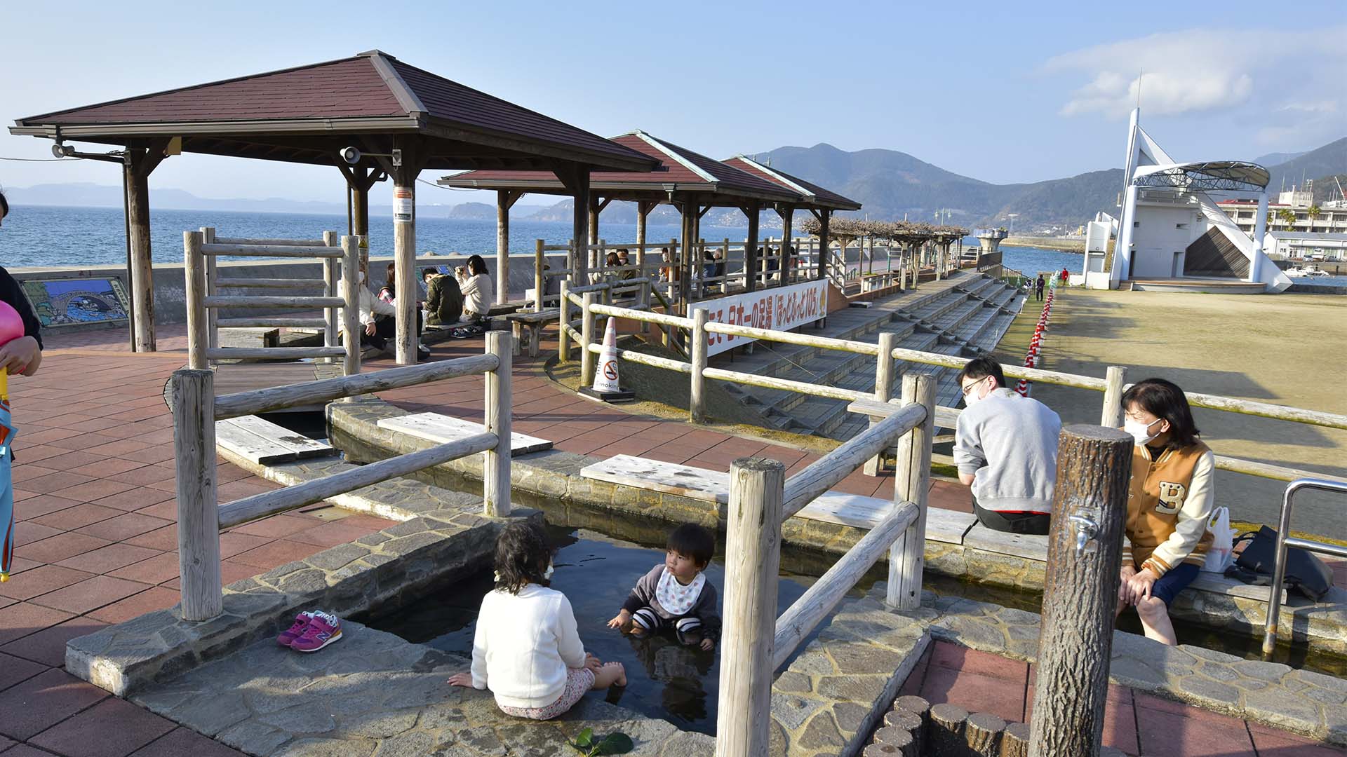 日本一の足湯＠長崎雲仙OBAMA
