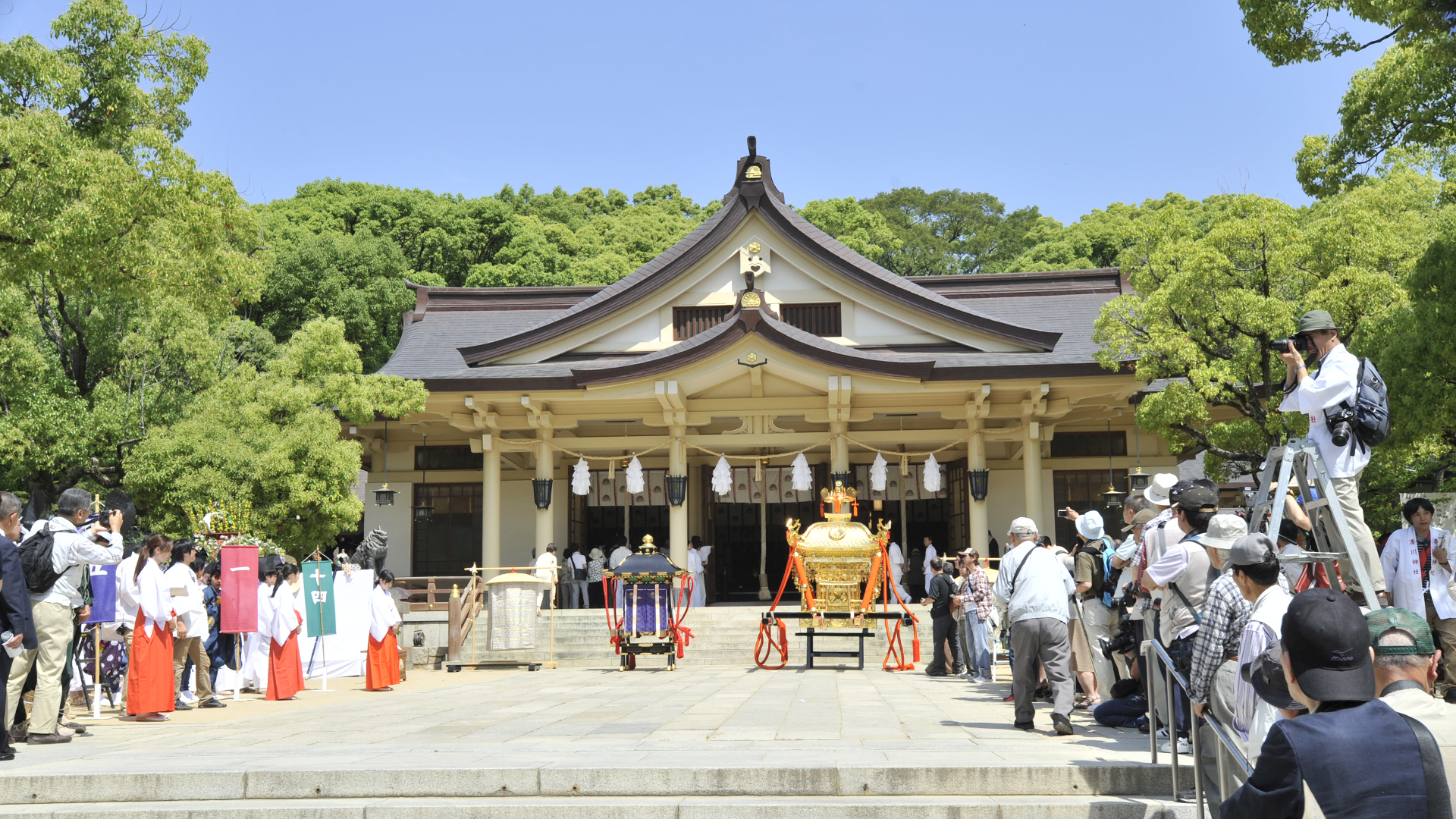 嗚呼忠臣楠子之墓@神戸湊川神社