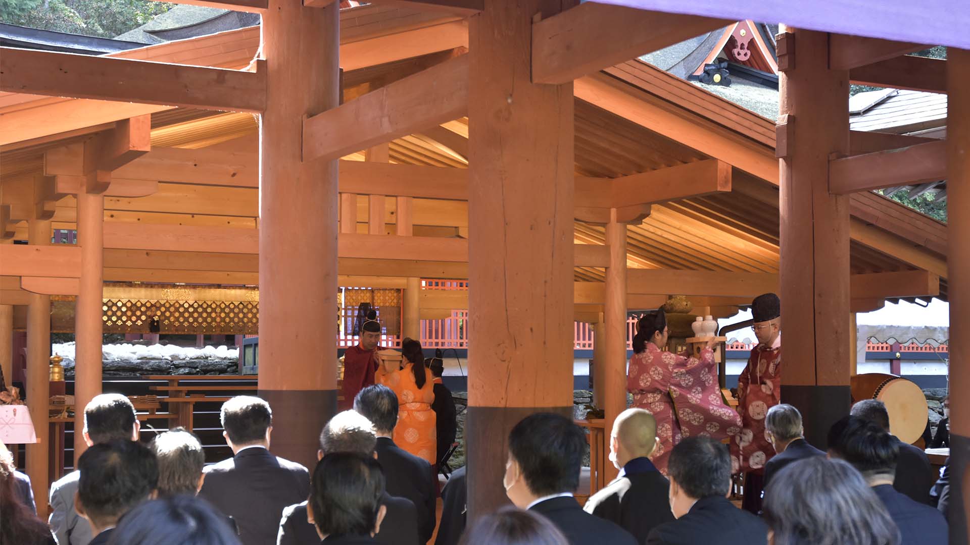 高野山を空海に授けた神の社・丹生都比賣神社@和歌山