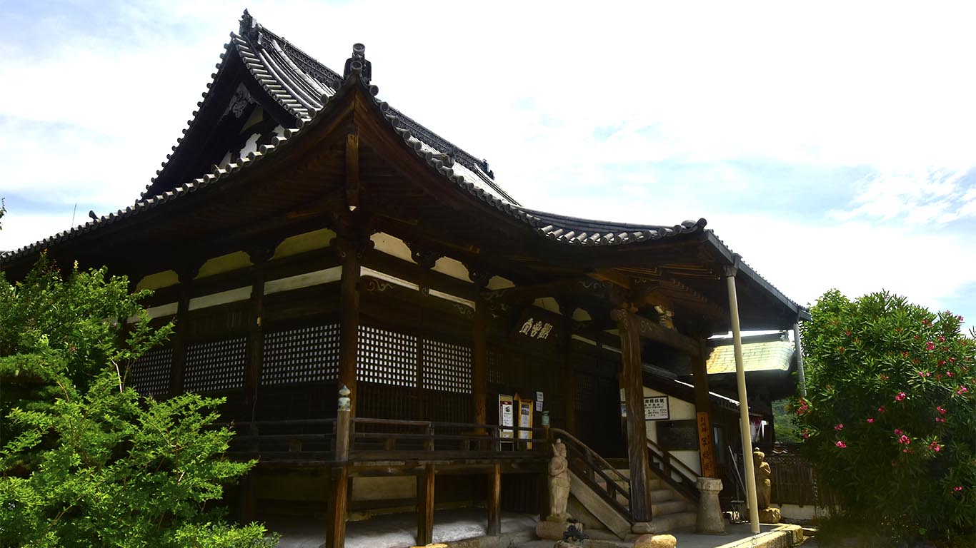 福山鞆の浦海岸山千手院福禅寺の本堂