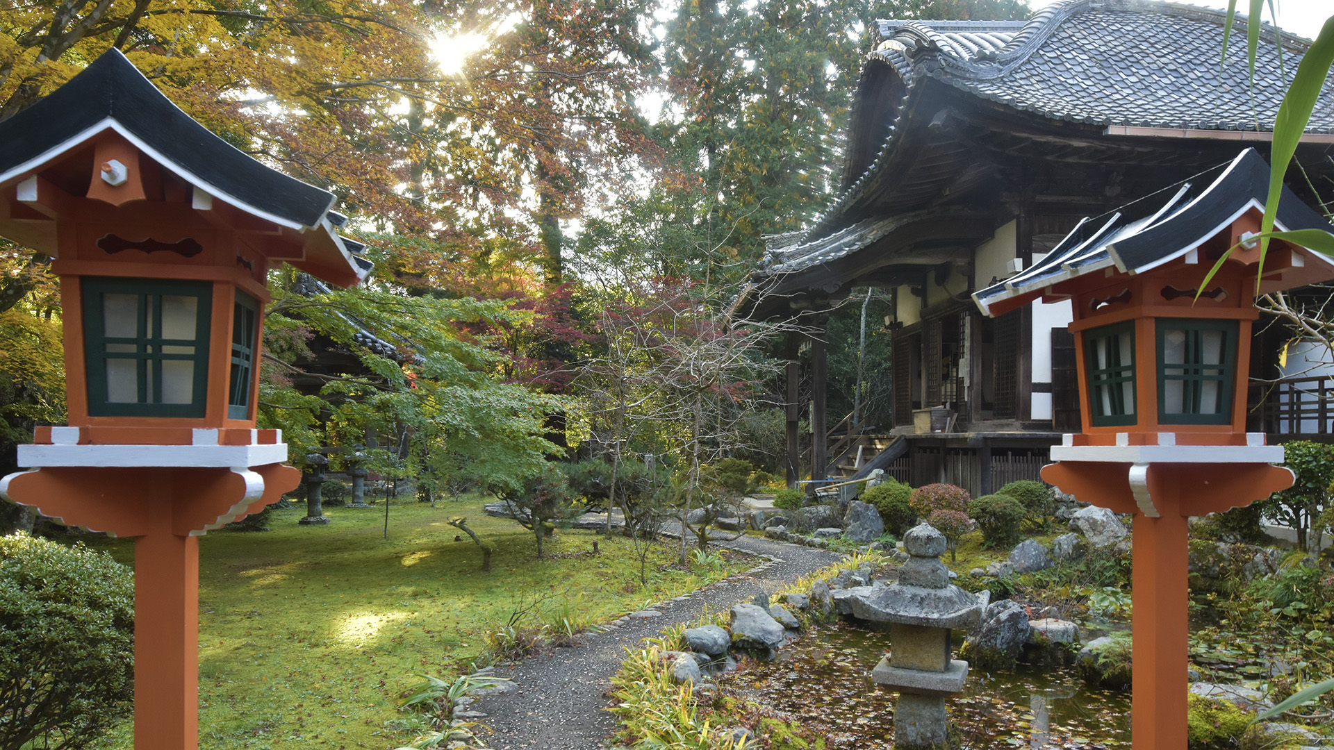 ちはやふる　神代もきかず　竜田川　からくれなゐに　水くくるとは