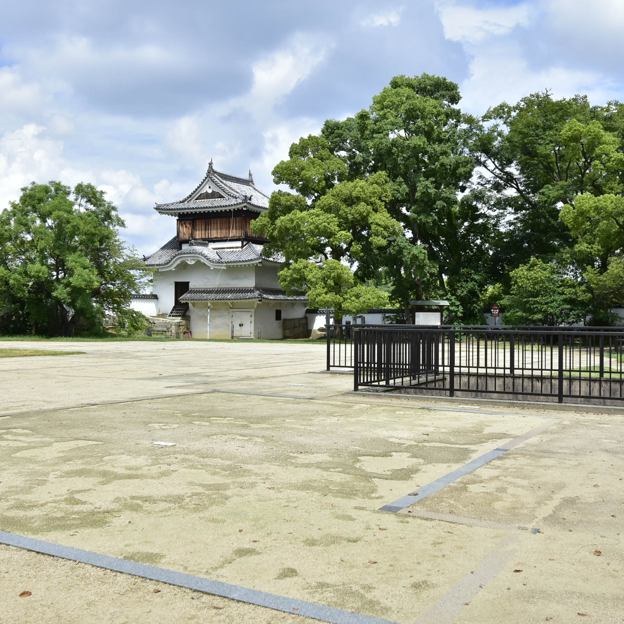 岡山城